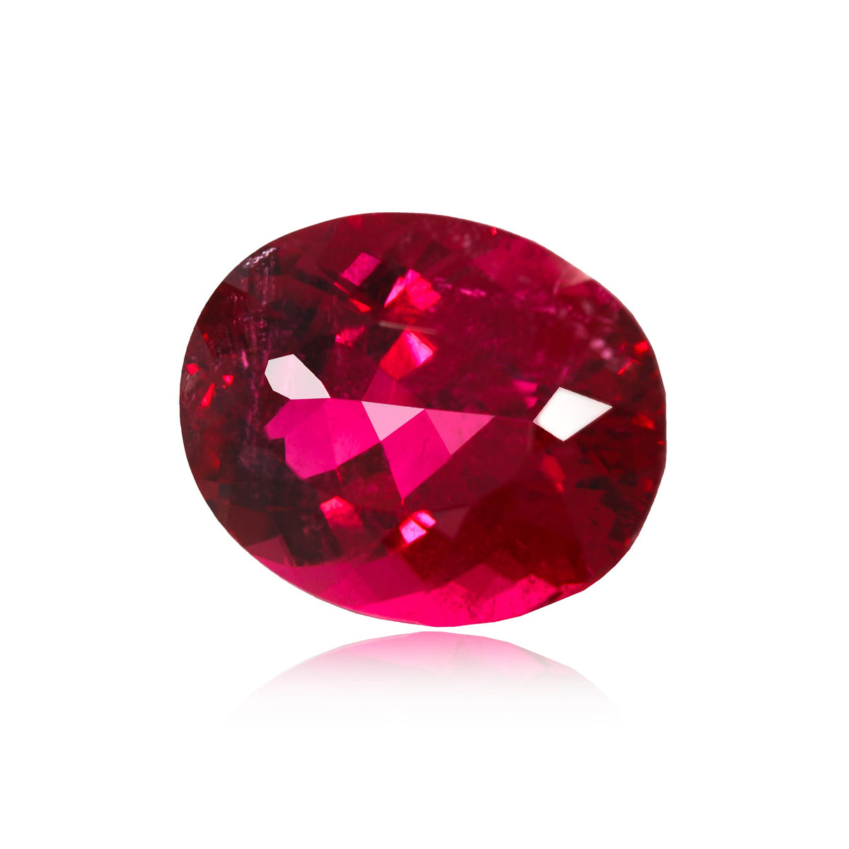 Rubellite 15.17CT Oval Side View
