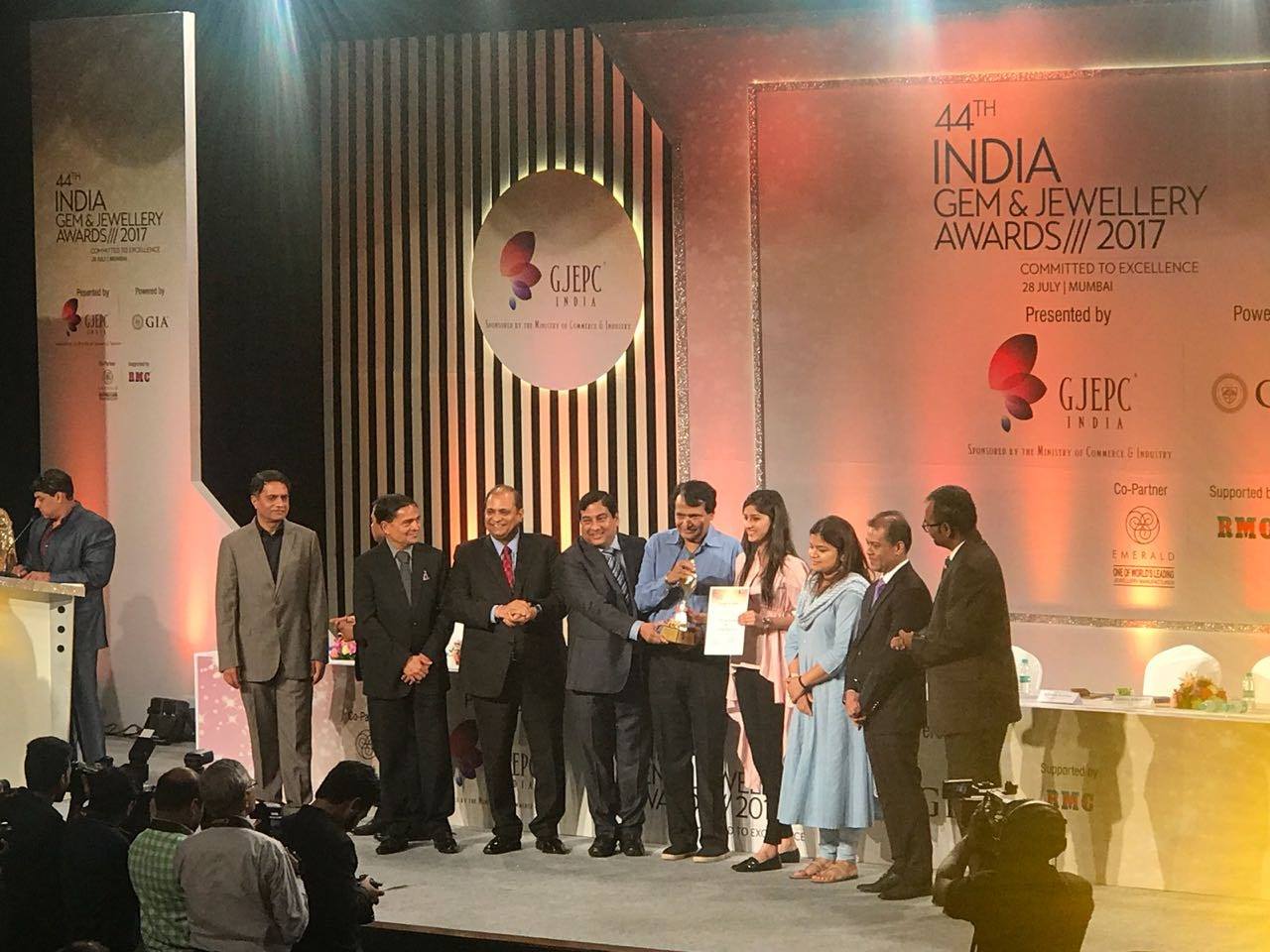 RMC GEMS India Ltd. Honoured for Highest Export of Coloured Gemstones